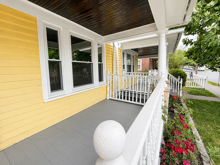 832 Thomas St #834 — Photo 3