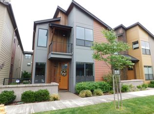 2952 Lord Byron Pl, Eugene, OR 97408