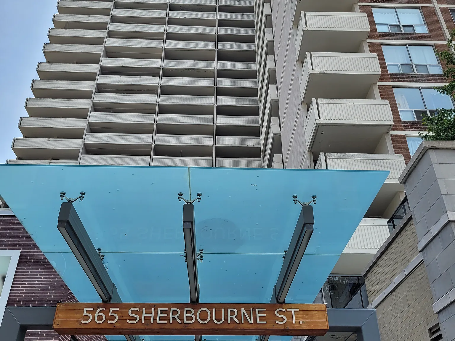 Sherbourne Complex — Photo 2