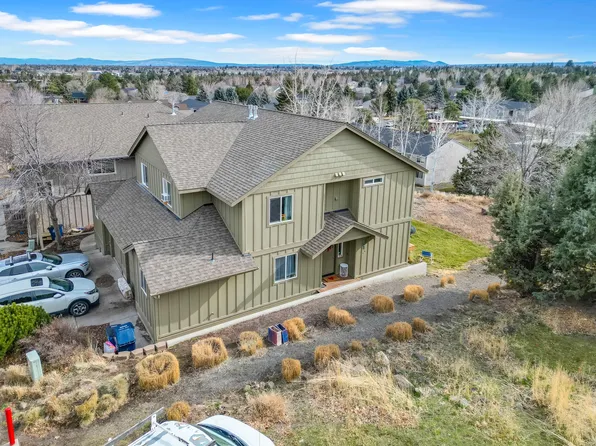1696 NE Lotus Dr, Bend, OR 97701