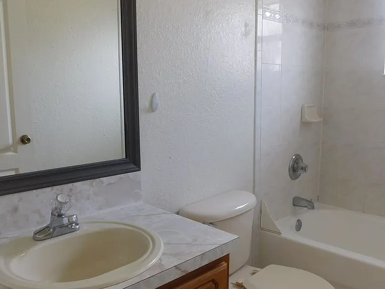 756 Camel Ct — Photo 16