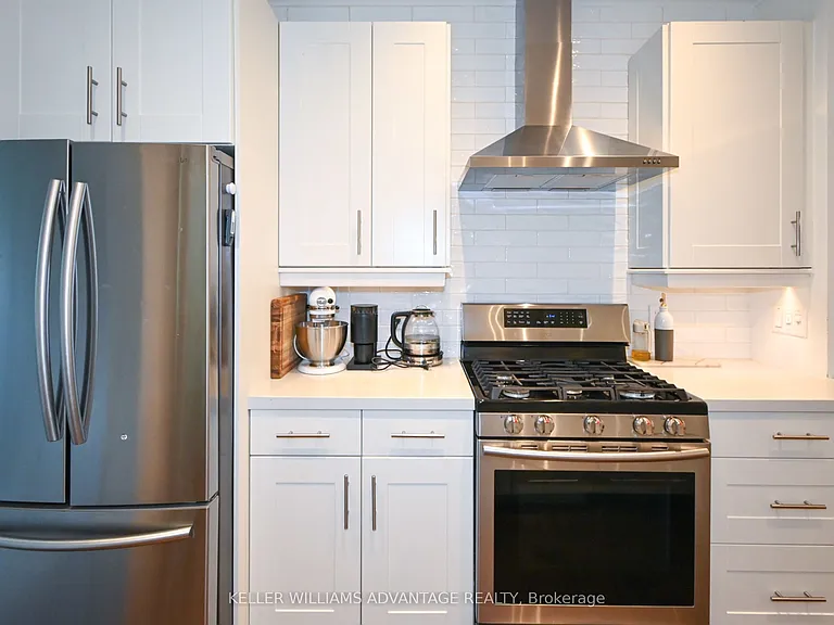 118 Rainsford Rd — Photo 13