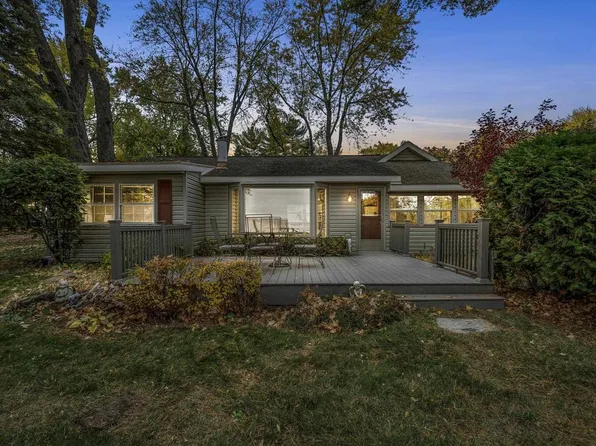 N4226 South Lakeshore Drive, Markesan, WI 53946