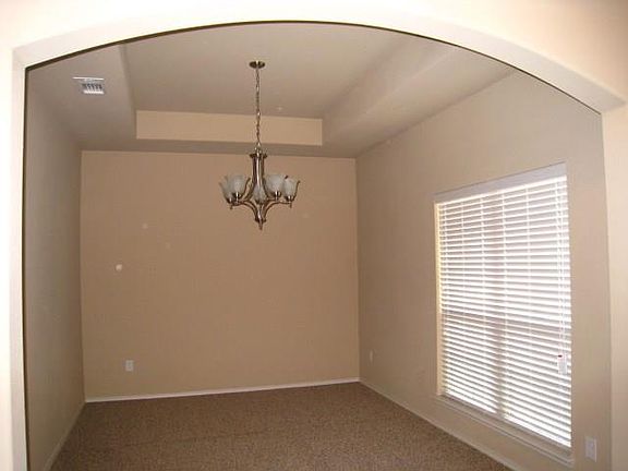 2nd image of 5520 Chinkapin Ln