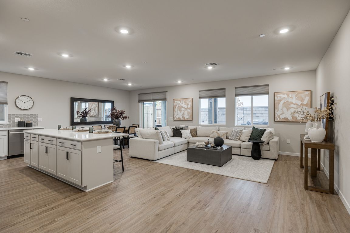 next background image