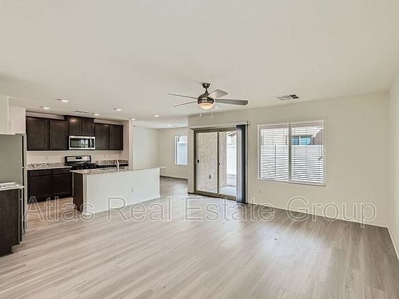 5th image of 614 El Gusto Ave