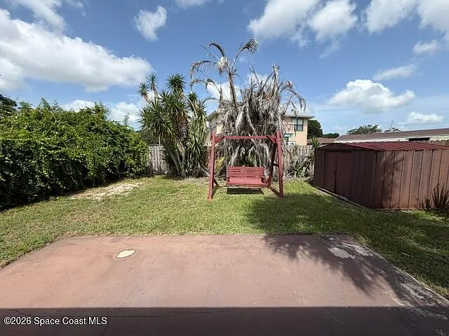 813 Poinciana St — Photo 2