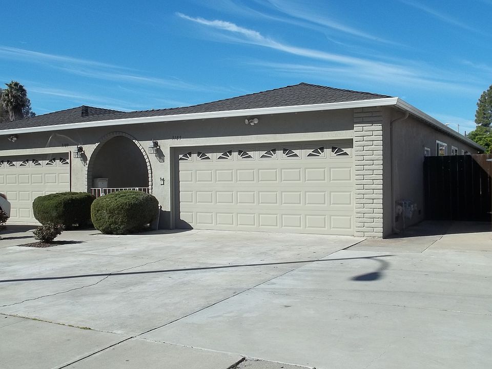 1st image of 3185 Country Dr