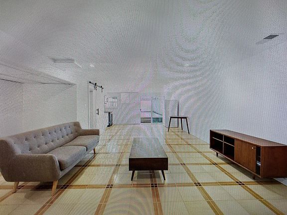 4th image of 705 Hollywood Ave Floor 1