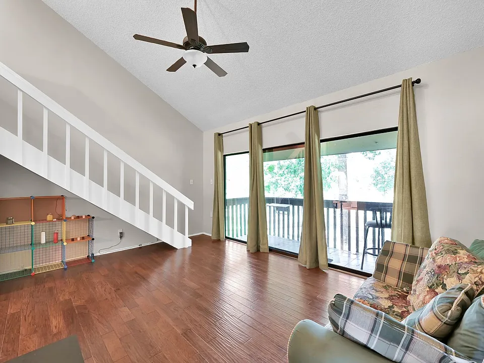 12900 Walden Rd #904