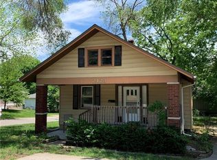 2423 S Lees Summit Rd, Independence, MO 64055