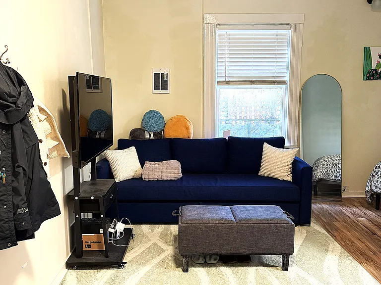 138 Hermann St #7 — Photo 3