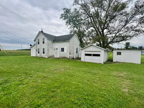 319 E North St, Sheffield, IL 61361