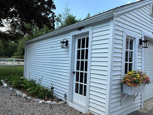 715 Linda Vista St — Photo 26