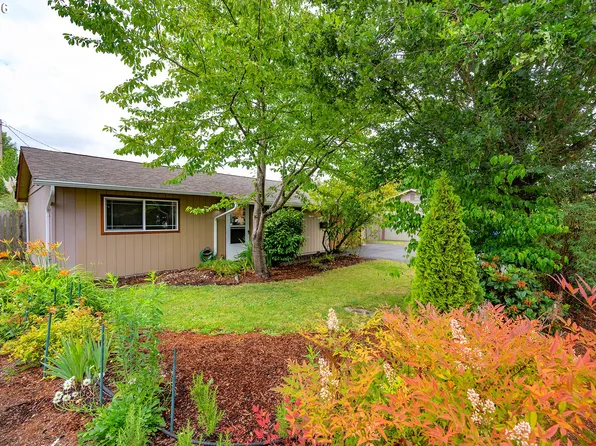 820 E 35th Ave, Eugene, OR 97405