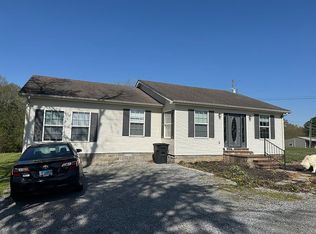 1763 Radio Rd, Almo, KY 42020