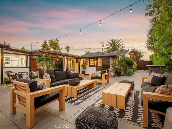469 Oak St, Laguna Beach, CA 92651