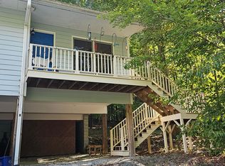 101 Bpw Club Rd APT B, Carrboro, NC 27510