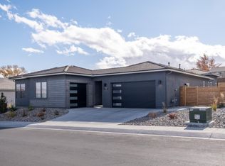 912 Solarium Dr, Reno, NV 89511
