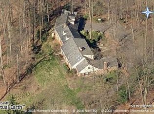 9412 Overlea Dr, Rockville, MD 20850
