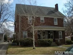 2302 Elm St photo 1