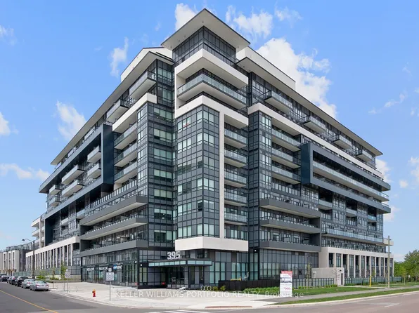 395 Dundas St W, Oakville, ON