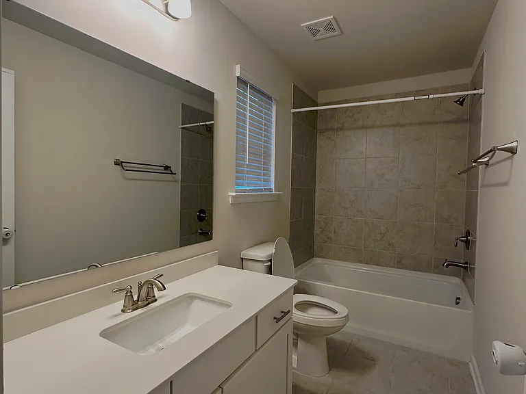 Common Bathroom