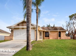 111 SW 11th Ter, Cape Coral, FL 33991