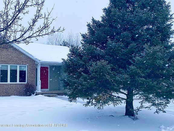 2nd image of 604 White Pine Blvd #13