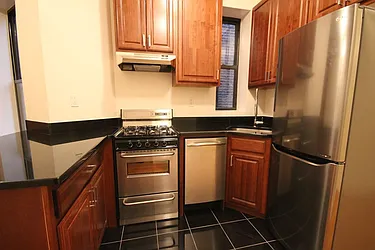 Rented by Dynamik Realty