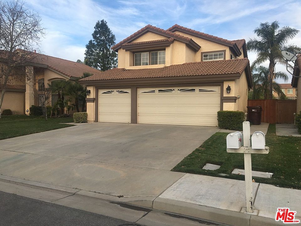 1st image of 25760 Calle Agua