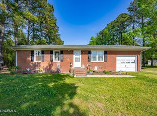 523 Neals Creek Rd, Bayboro, NC 28515
