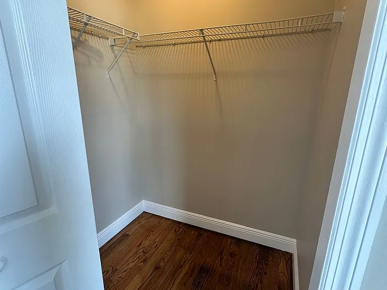80 N Central Ave — Photo 11