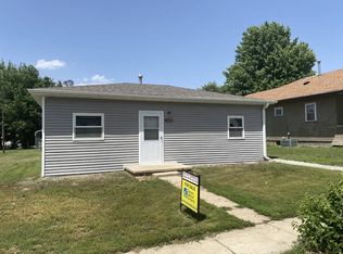 624 W Castile Ave, Merna, NE 68856