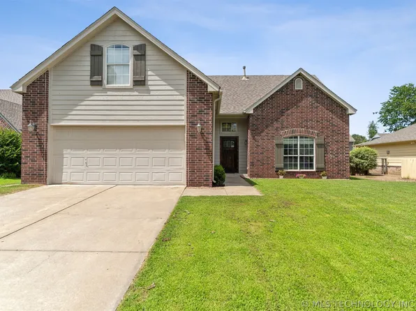 8025 Quail Ridge Rd, Claremore, OK 74019