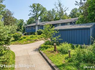 110 Butlertown Rd, Waterford, CT 06385