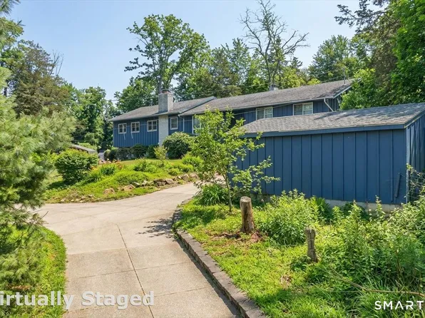 110 Butlertown Road, Waterford, CT 06385