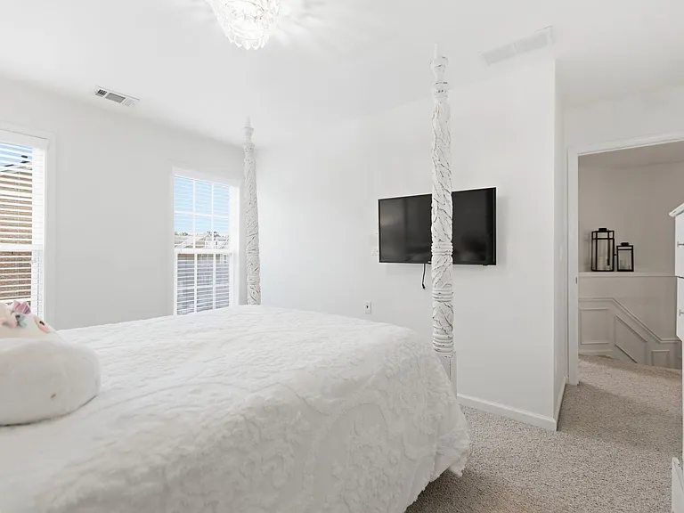4953 Colchester Ct SE — Photo 15