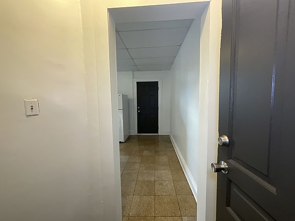 3rd image of 284 W Jackson St #B