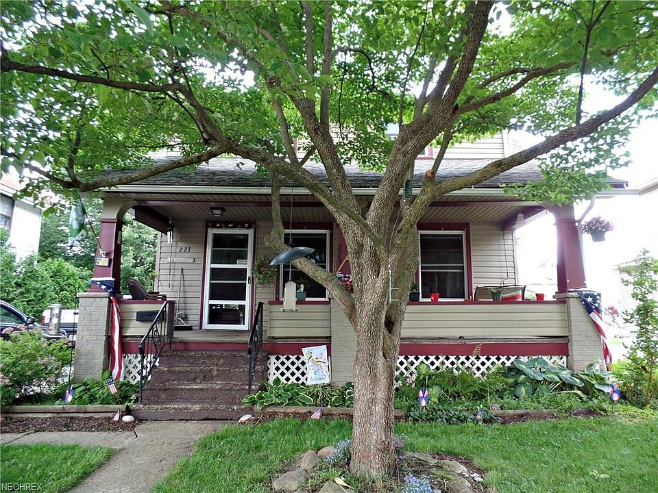 1st image of 223 Oak Knoll Ave