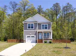 2913 Laketree Ct, Chester, VA 23831