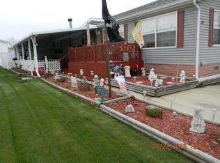 249 Grand River Dr, Adrian, MI 49221