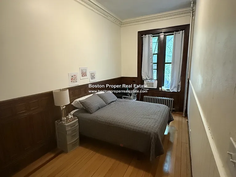 274 Marlborough St #2 — Photo 13