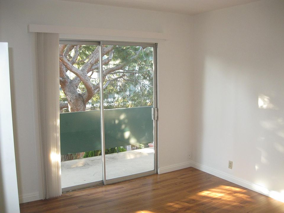 1st image of 1523 19th St APT 6