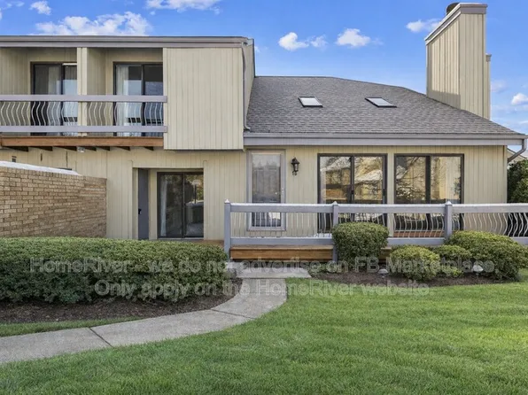 18 Woodhill St, Somerset, NJ 08873