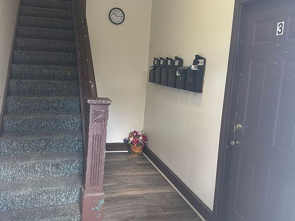 2nd image of 316 N Centre St #3