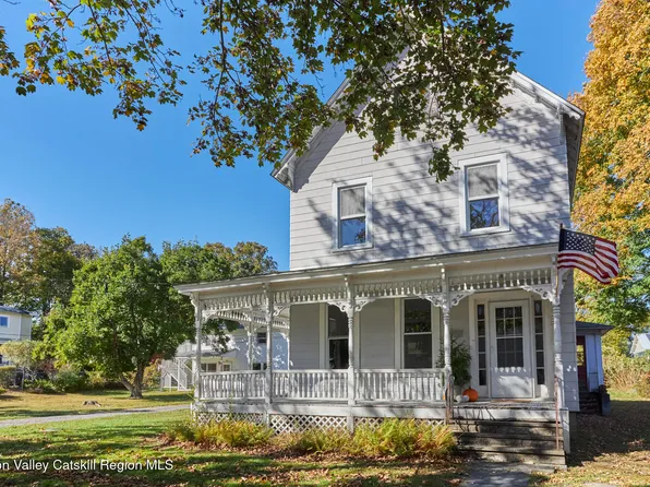 107 E Market Street, Rhinebeck, NY 12572