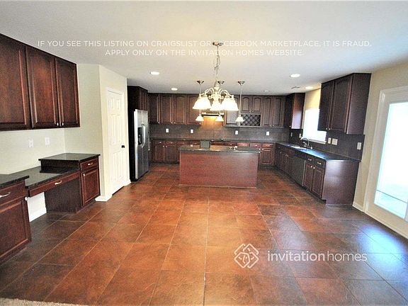 5th image of 311 Rondelay Dr