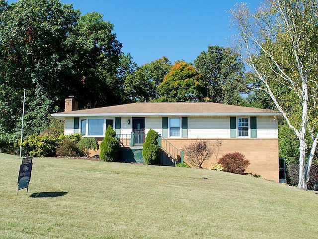 1st image of 741 Bryonaire Dr