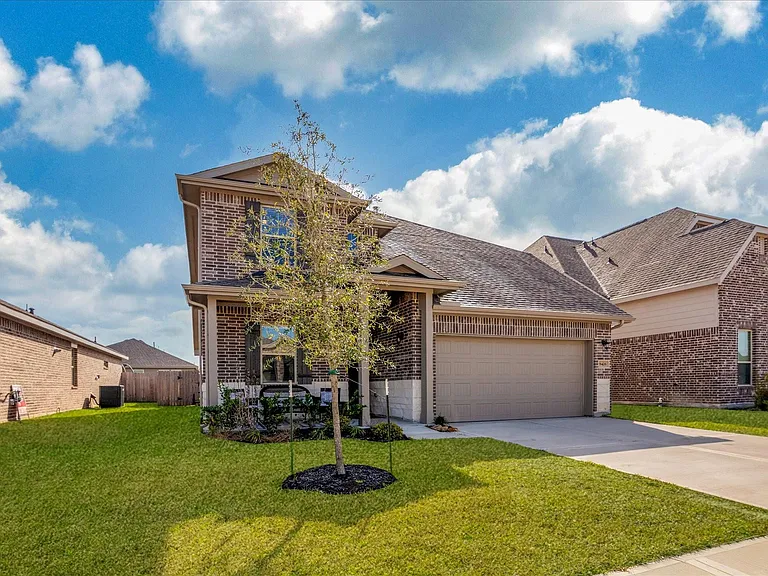 8426 Moonlight Bay Cir — Photo 3